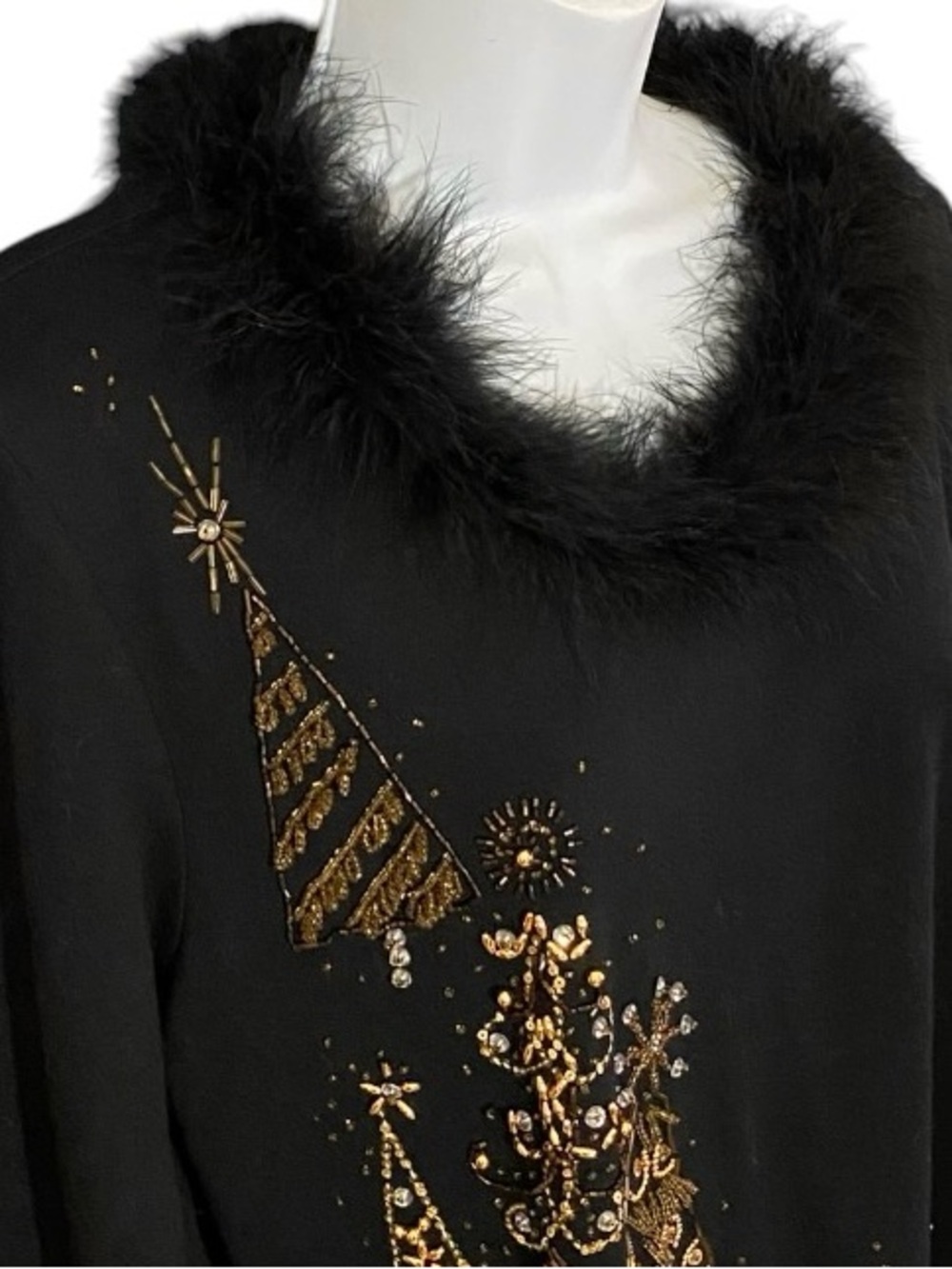 Jack B Quick Black Christmas Top L Beaded Sequin Faux Fur Holiday Trees - Picture 6 of 8
